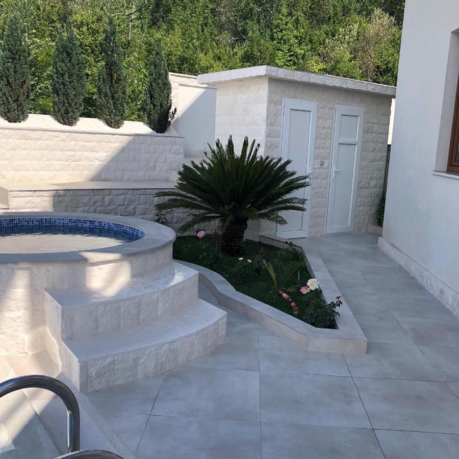 Villa Rakhimov ヘルツェグ・ノヴィ エクステリア 写真