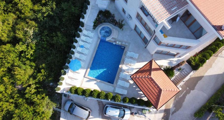 Villa Rakhimov ヘルツェグ・ノヴィ エクステリア 写真